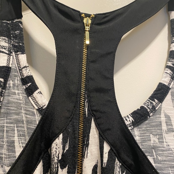 Top - Picture 3 of 6